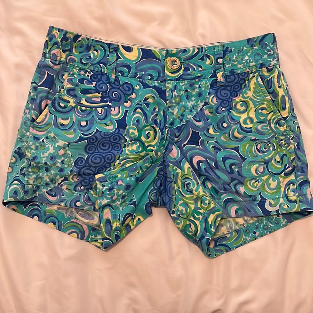 BARELY WORN CALLAHAN SHORTS.